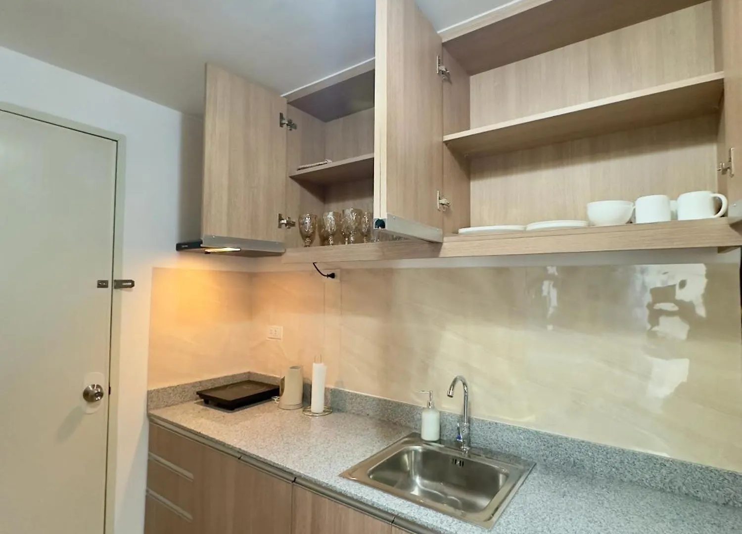 公寓 Near Airport Arezzo Davao Staycation Haven-504P 菲律宾